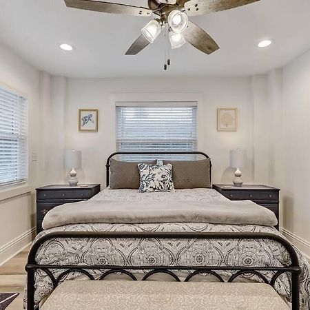 Beachside Retreat Awaits At Jacksonville Beach Eksteriør billede